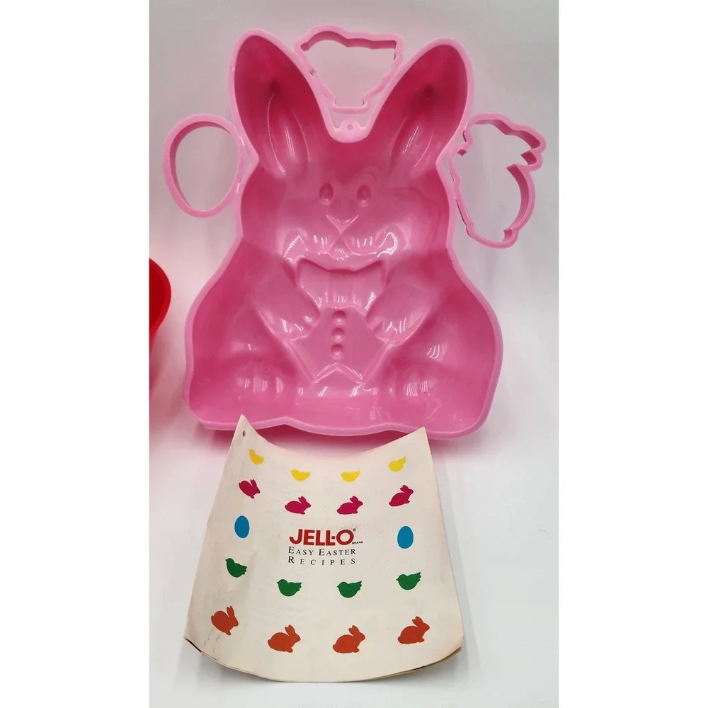 Jell-O Gelatin Molds Set 2 Pink Bunny Red Ring Vintage Good Recipe Booklets